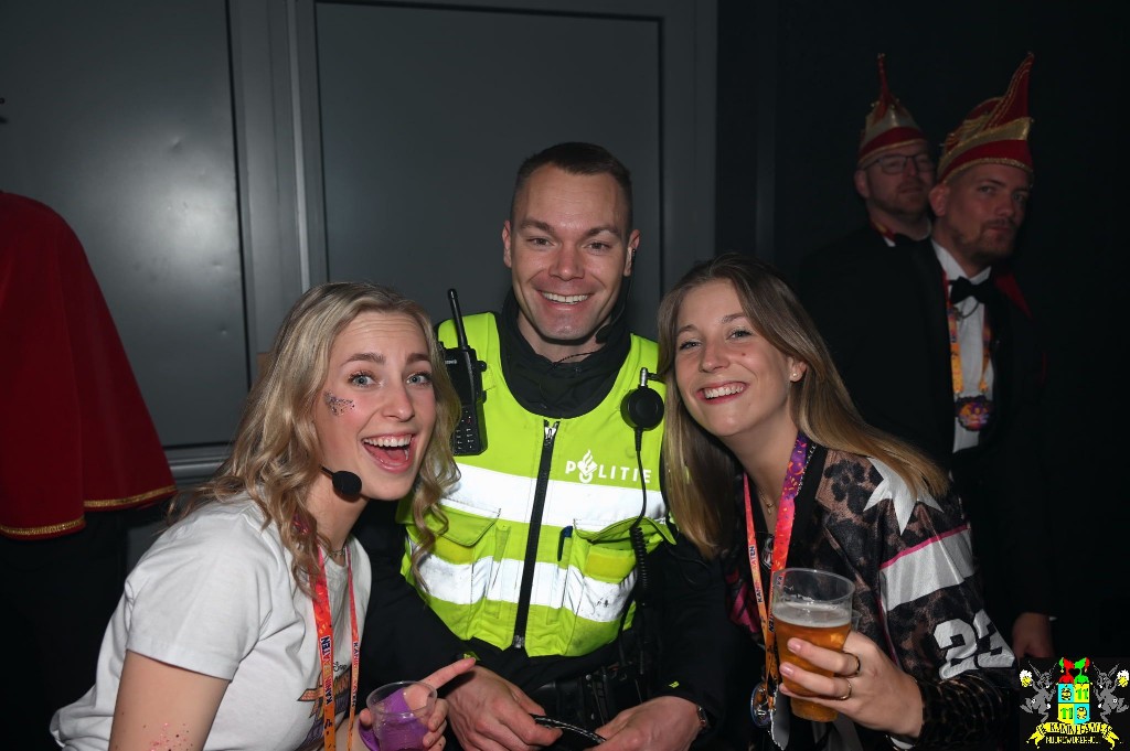../Images/Steegfeest XL 185.jpg